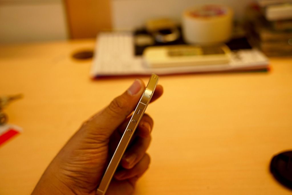 Iphone 5s 97% Lock T-mobile 32GB Gold giá cực tốt - 2
