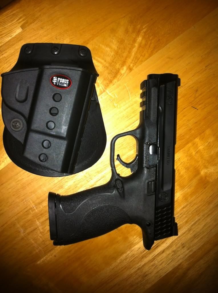 Glock 22 desert tan ---$420